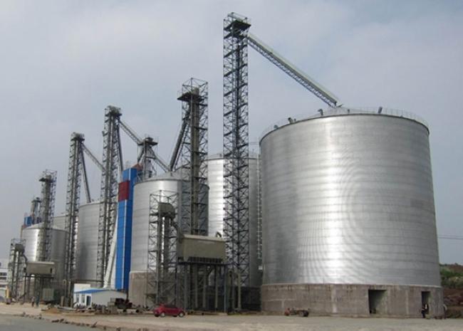 宜春大型钢板库构造参数及水泥储存质量